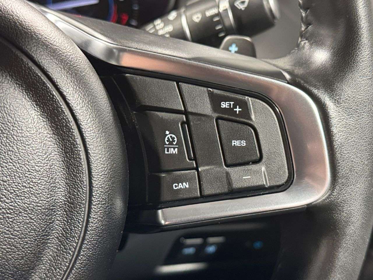 2019 JAGUAR XE 2019 JAGUAR XE