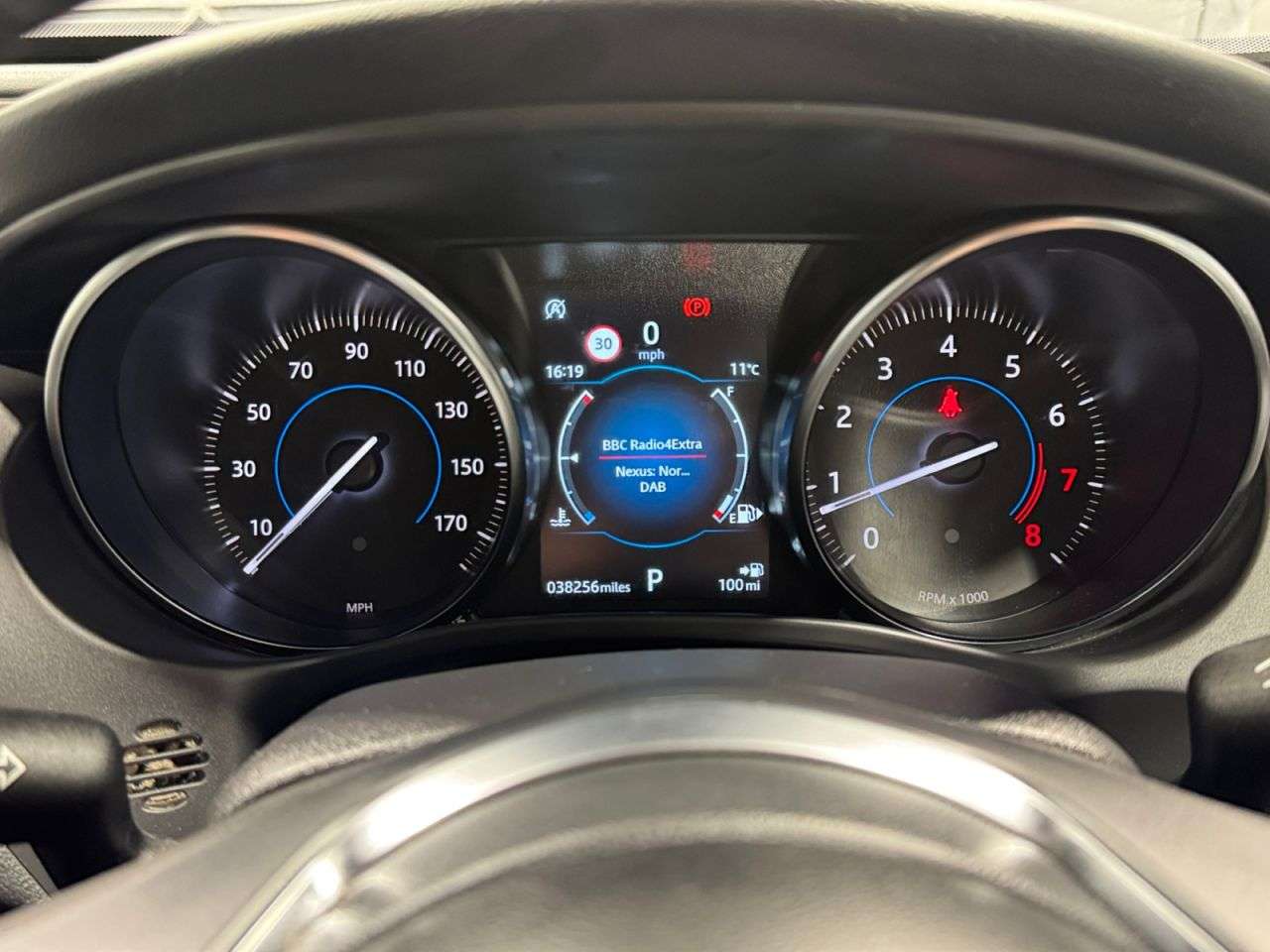 2019 JAGUAR XE 2019 JAGUAR XE