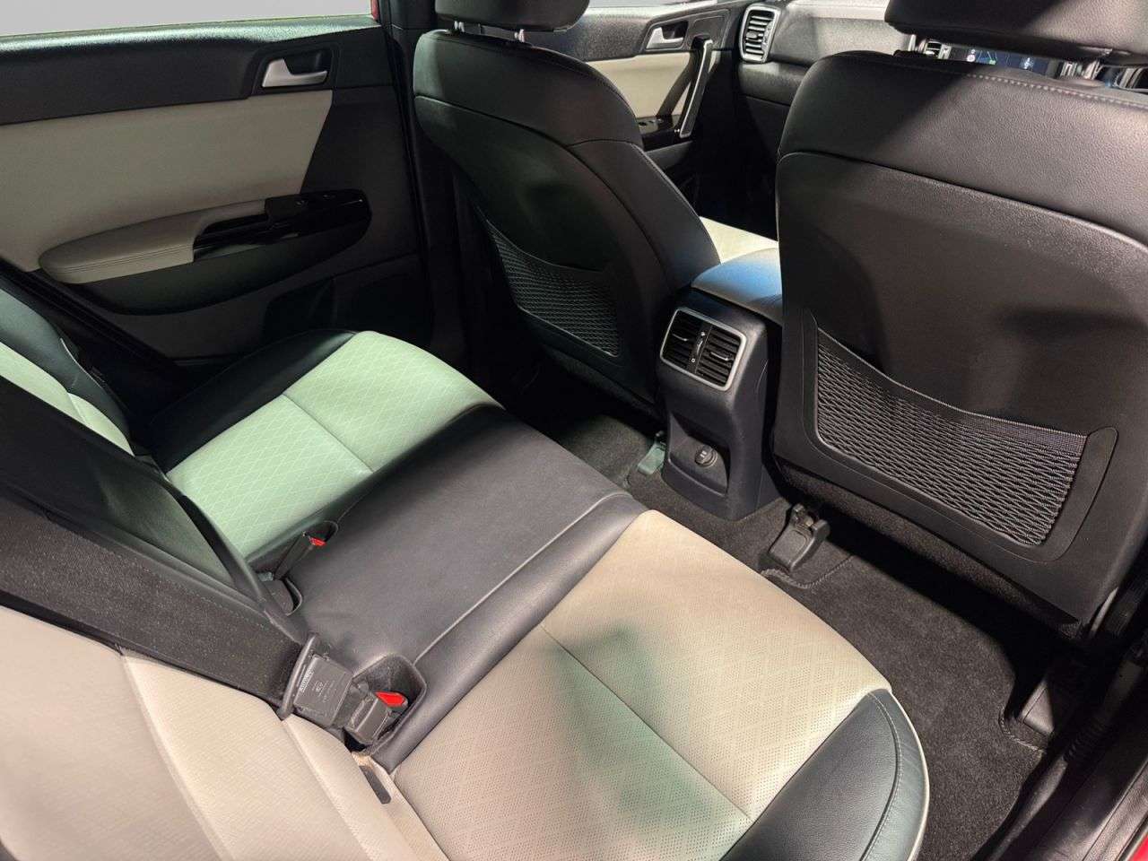 2018 KIA SPORTAGE 2018 KIA SPORTAGE
