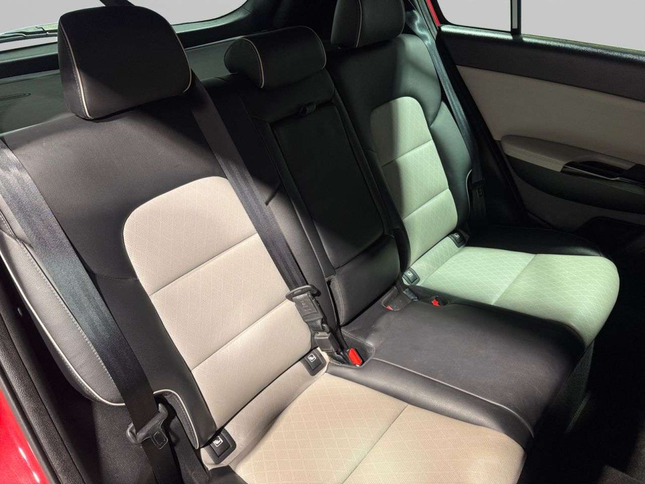 2018 KIA SPORTAGE 2018 KIA SPORTAGE