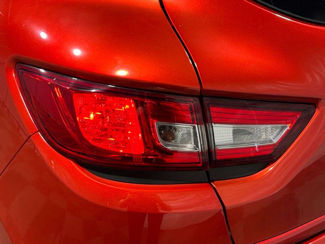 2015 RENAULT CLIO 2015 RENAULT CLIO