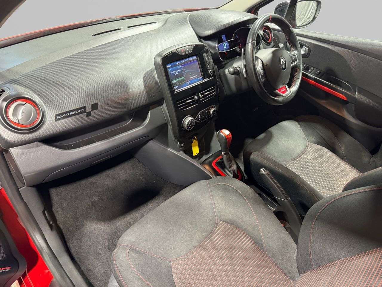 2015 RENAULT CLIO 2015 RENAULT CLIO
