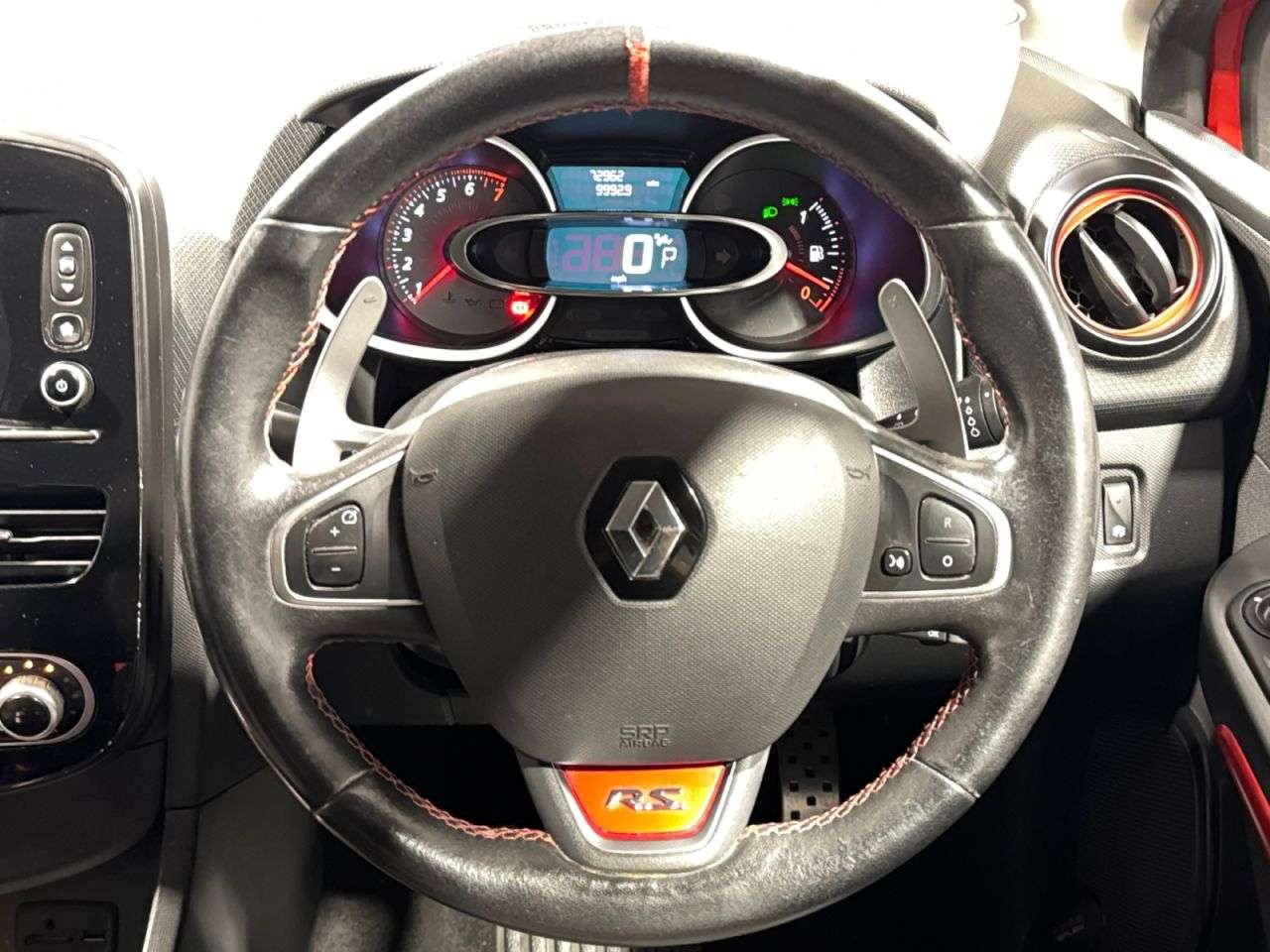 2015 RENAULT CLIO 2015 RENAULT CLIO