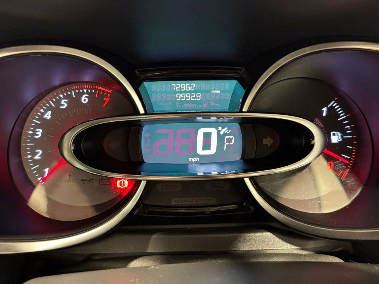 2015 RENAULT CLIO 2015 RENAULT CLIO