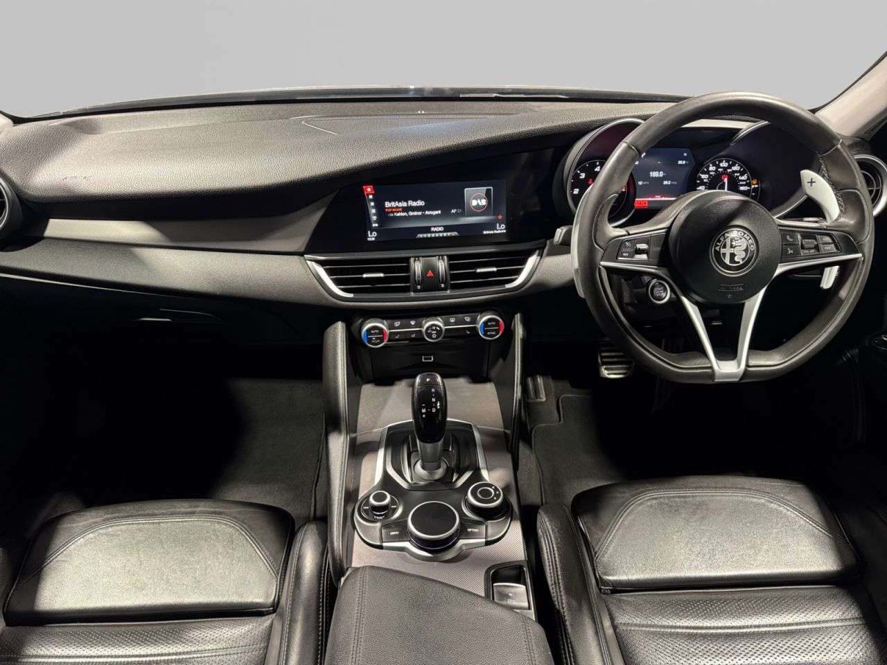 2017 ALFA ROMEO GIULIA 2017 ALFA ROMEO GIULIA