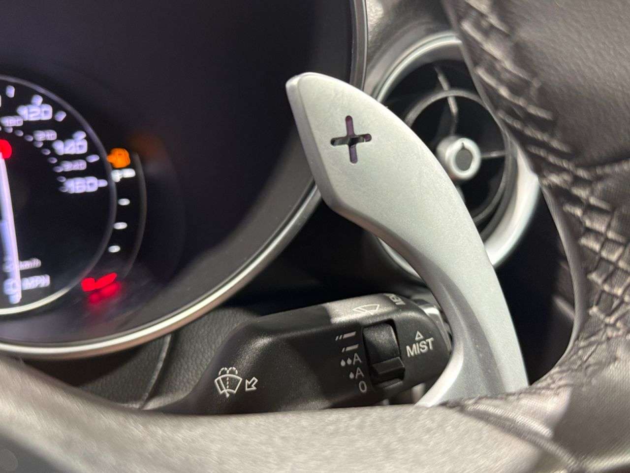 2017 ALFA ROMEO GIULIA 2017 ALFA ROMEO GIULIA