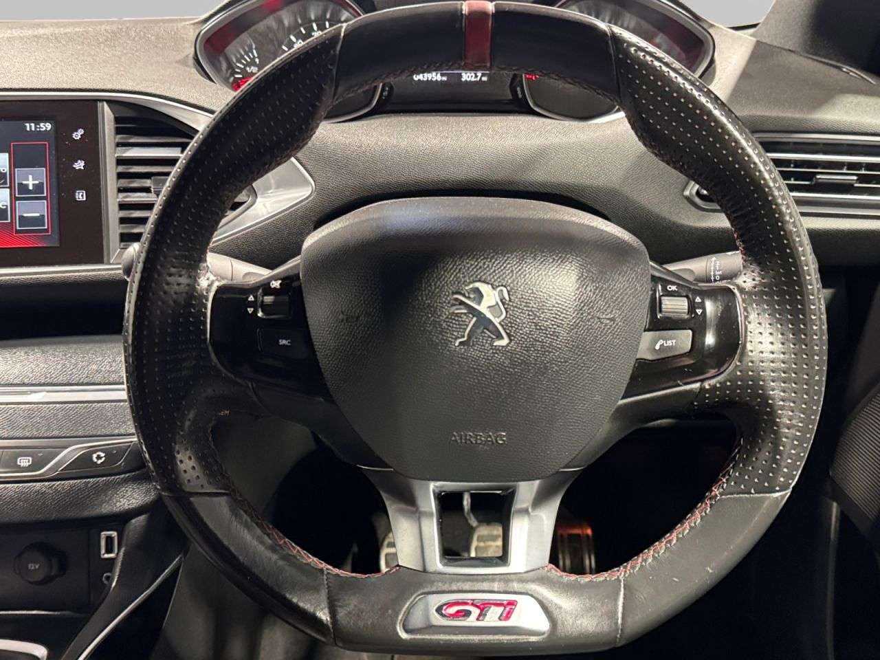 2016 PEUGEOT 308 2016 PEUGEOT 308