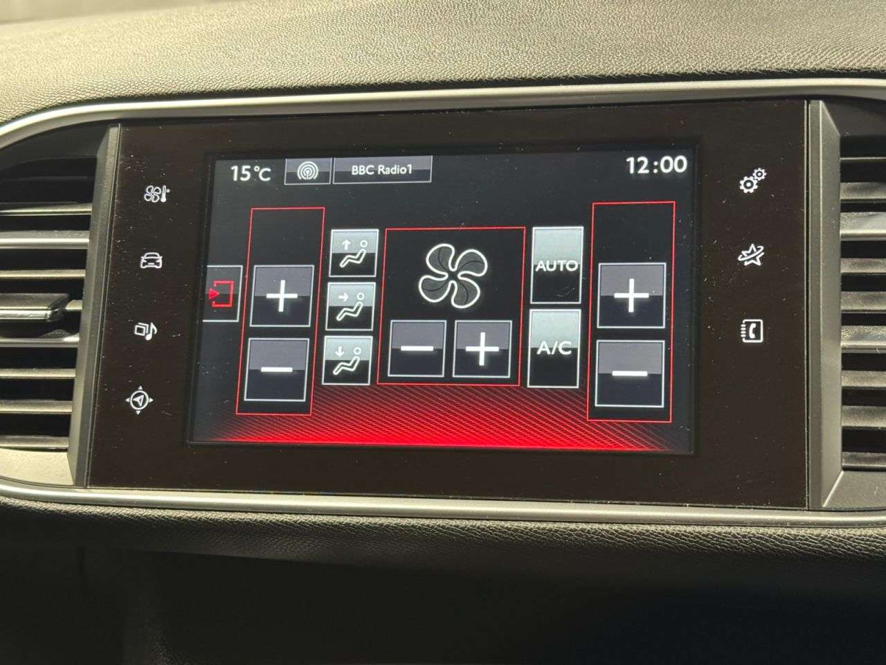 2016 PEUGEOT 308 2016 PEUGEOT 308