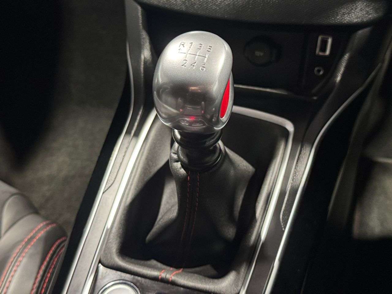 2016 PEUGEOT 308 2016 PEUGEOT 308