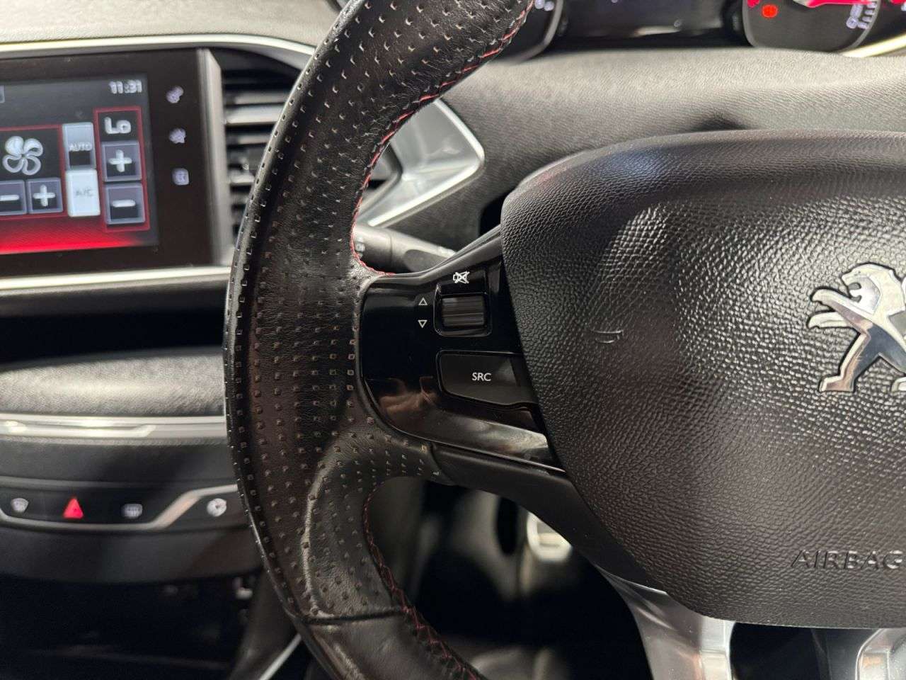 2016 PEUGEOT 308 2016 PEUGEOT 308