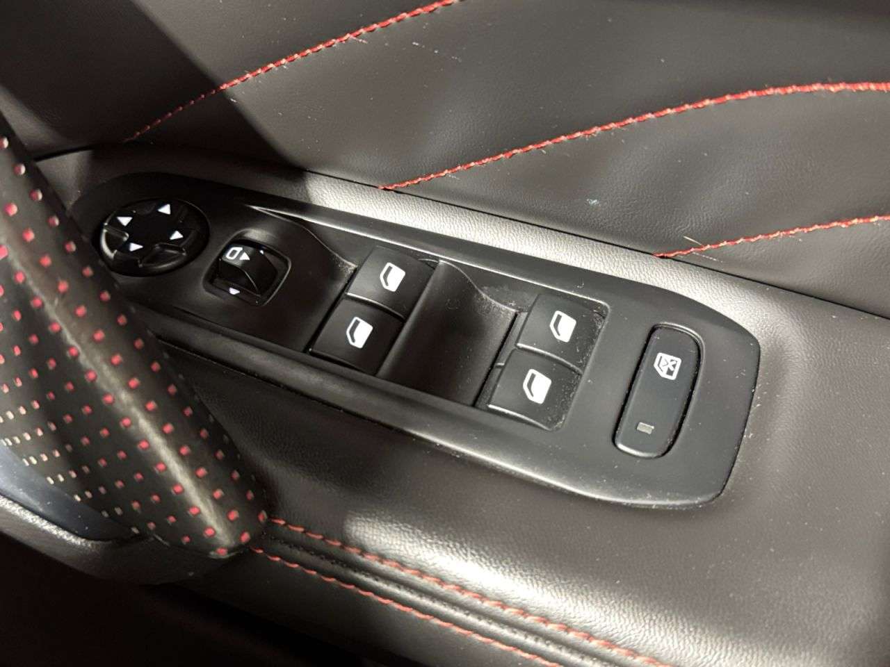 2016 PEUGEOT 308 2016 PEUGEOT 308