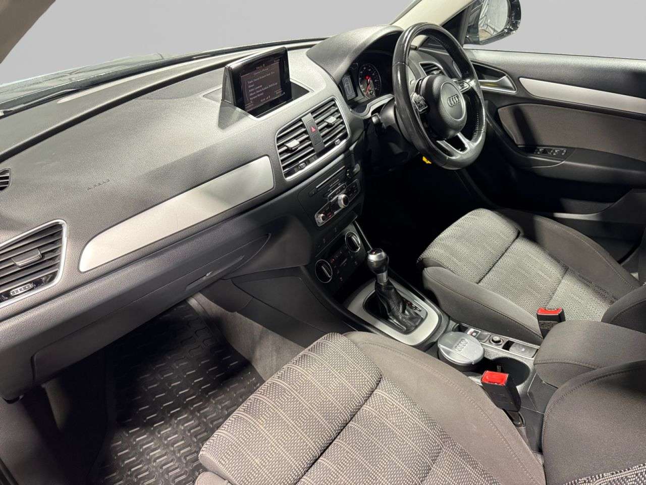 2017 AUDI Q3 2017 AUDI Q3
