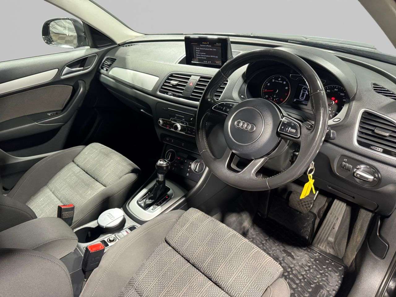 2017 AUDI Q3 2017 AUDI Q3