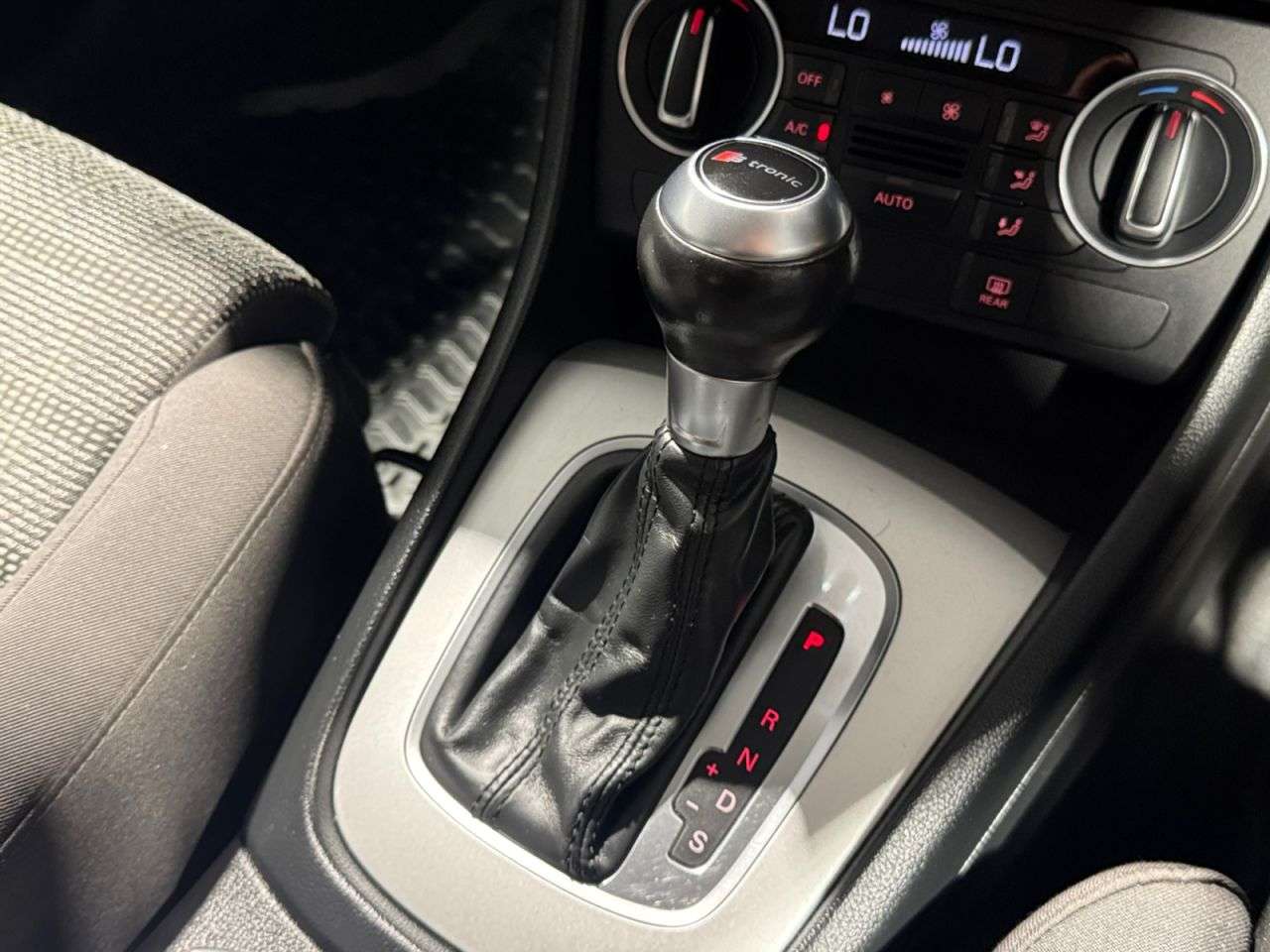 2017 AUDI Q3 2017 AUDI Q3