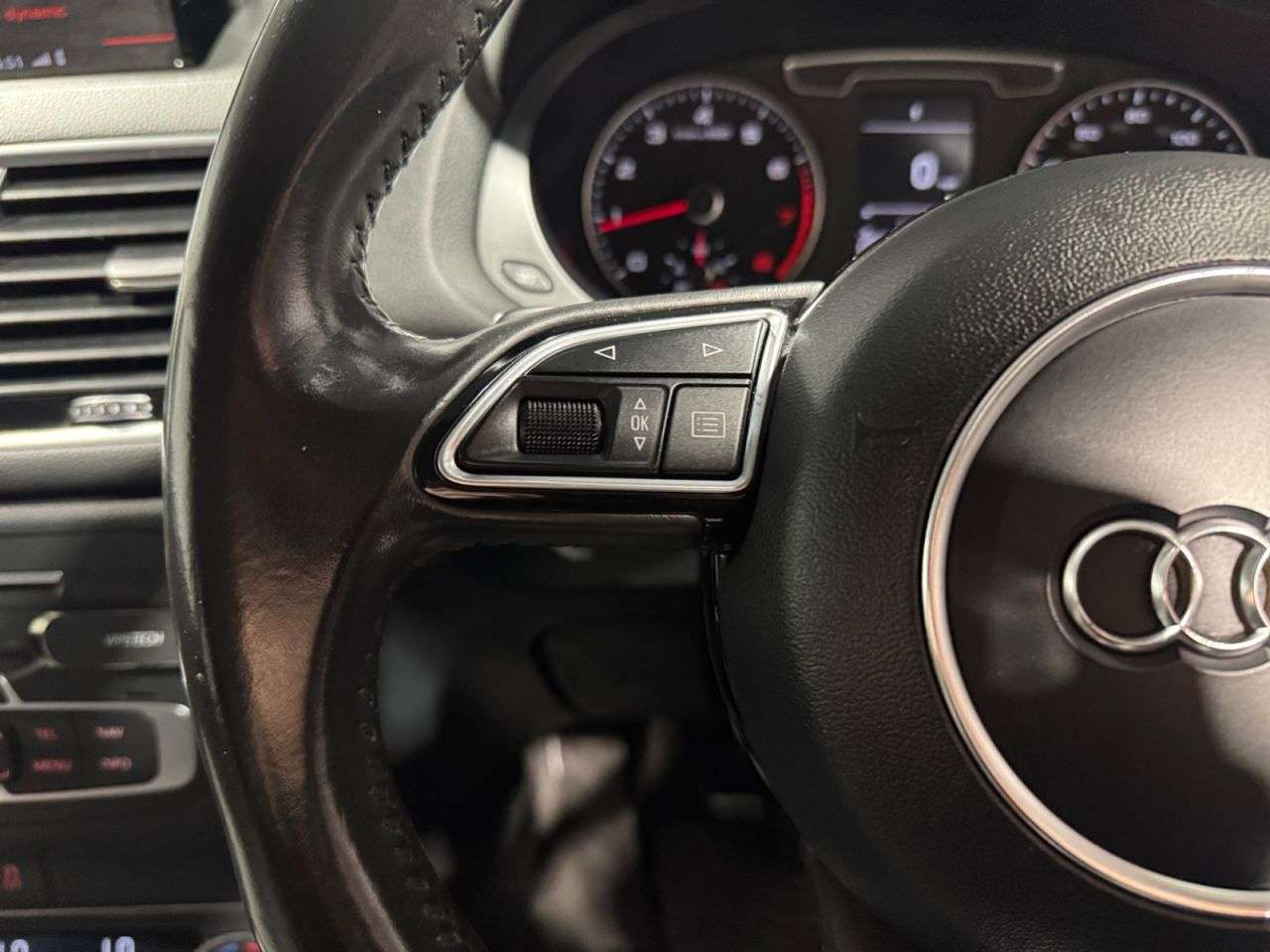 2017 AUDI Q3 2017 AUDI Q3