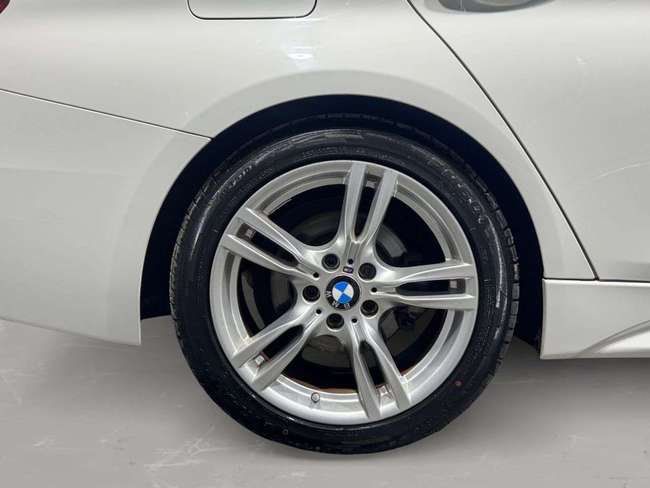 2018 BMW 3 SERIES 2018 BMW 3 SERIES