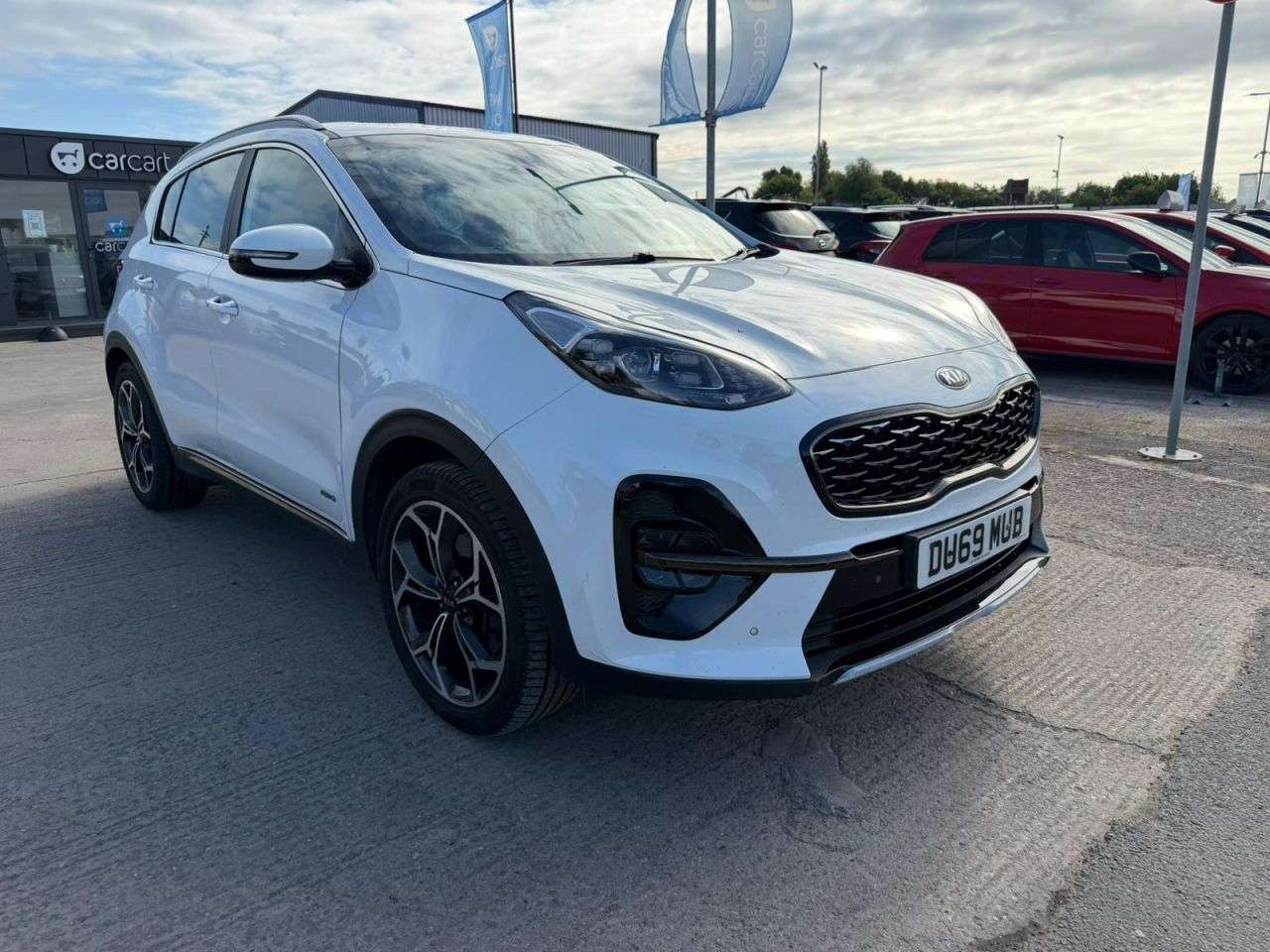 A 2019 KIA SPORTAGE 2.0 CRDi EcoDynamics+ GT-Line SUV 5dr Diesel Hybrid Manual AWD Euro 6 (s/s) A 2019 KIA SPORTAGE 2.0 CRDi EcoDynamics+ GT-Line SUV 5dr Diesel Hybrid Manual AWD Euro 6 (s/s)
