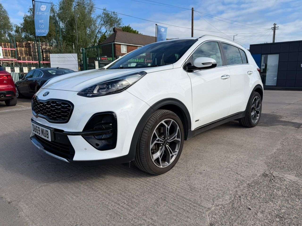 A 2019 KIA SPORTAGE 2.0 CRDi EcoDynamics+ GT-Line SUV 5dr Diesel Hybrid Manual AWD Euro 6 (s/s) A 2019 KIA SPORTAGE 2.0 CRDi EcoDynamics+ GT-Line SUV 5dr Diesel Hybrid Manual AWD Euro 6 (s/s)