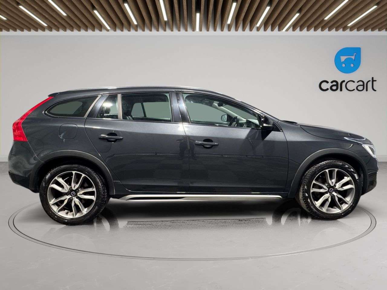 2016 VOLVO V60 CROSS COUNTRY 2016 VOLVO V60 CROSS COUNTRY