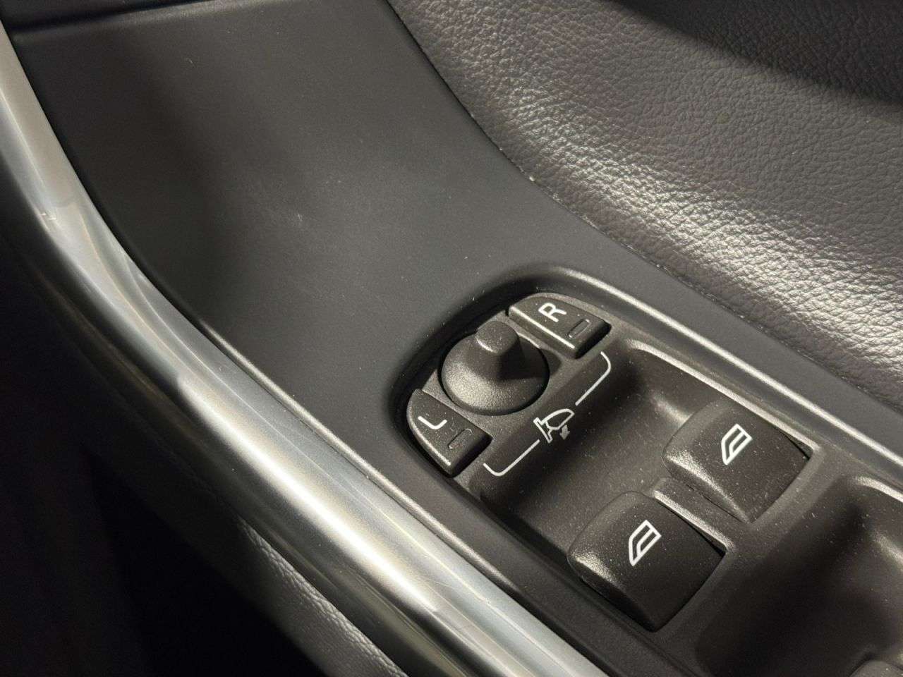 2016 VOLVO V60 CROSS COUNTRY 2016 VOLVO V60 CROSS COUNTRY