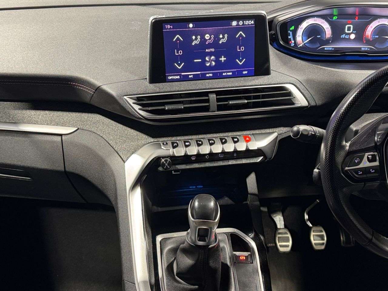 2018 PEUGEOT 3008 2018 PEUGEOT 3008