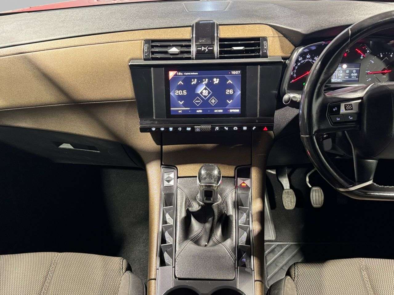 2019 DS AUTOMOBILES DS 7 CROSSBACK 2019 DS AUTOMOBILES DS 7 CROSSBACK