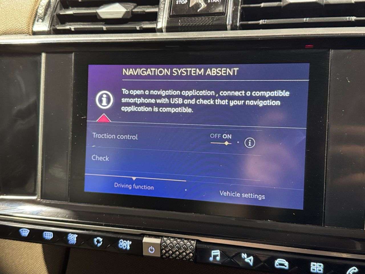 2019 DS AUTOMOBILES DS 7 CROSSBACK 2019 DS AUTOMOBILES DS 7 CROSSBACK