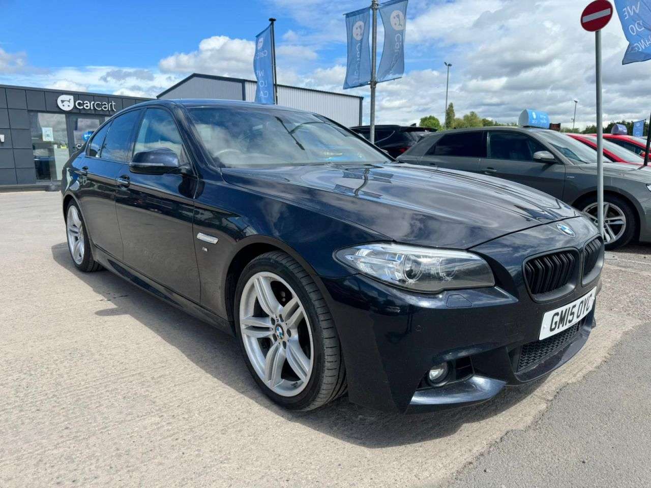 A 2015 BMW 5 SERIES 3.0 530d M Sport Saloon 4dr Diesel Auto Euro 6 (s/s) (258 ps) (Rates starti A 2015 BMW 5 SERIES 3.0 530d M Sport Saloon 4dr Diesel Auto Euro 6 (s/s) (258 ps) (Rates starti