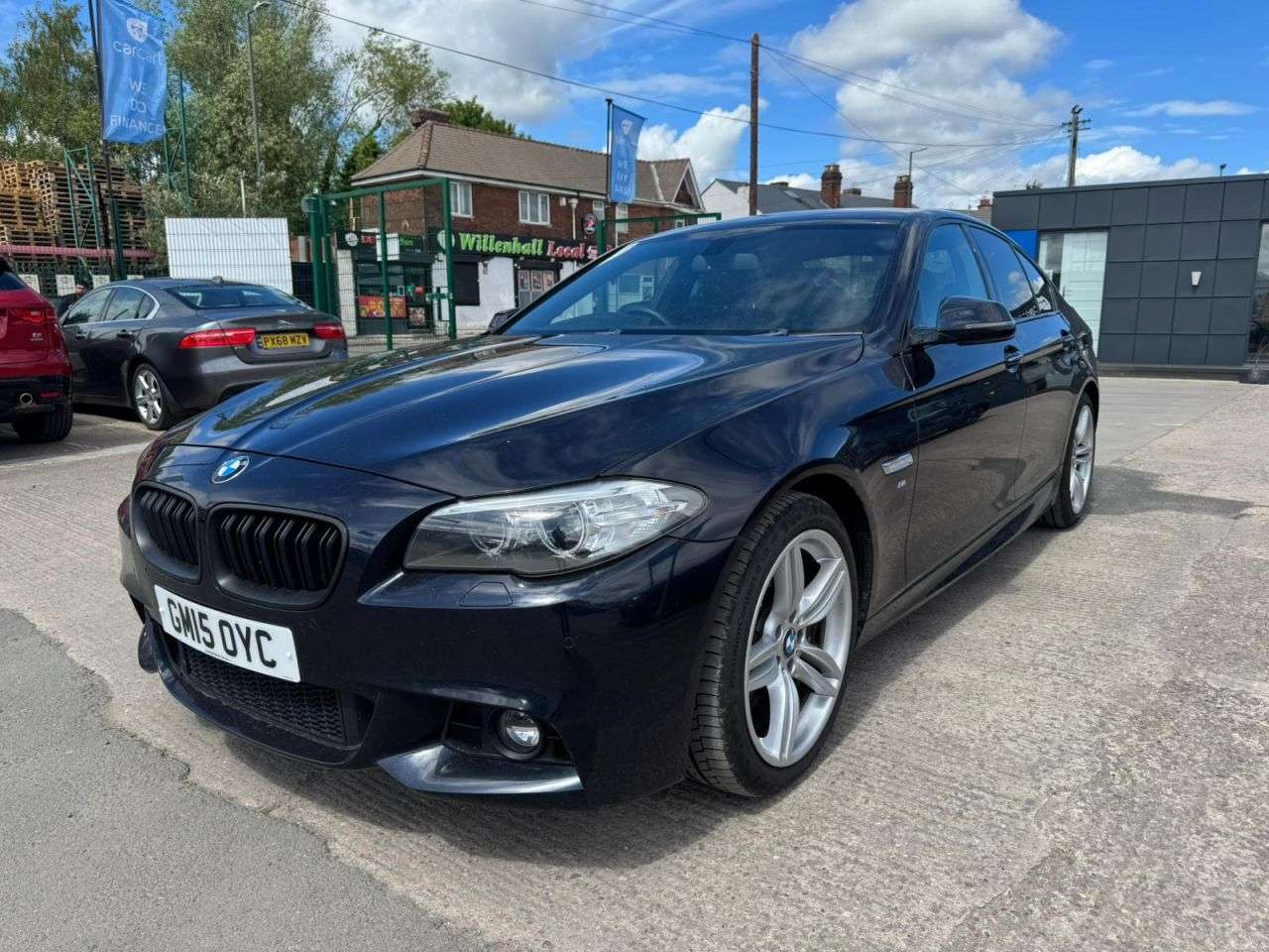 A 2015 BMW 5 SERIES 3.0 530d M Sport Saloon 4dr Diesel Auto Euro 6 (s/s) (258 ps) (Rates starti A 2015 BMW 5 SERIES 3.0 530d M Sport Saloon 4dr Diesel Auto Euro 6 (s/s) (258 ps) (Rates starti