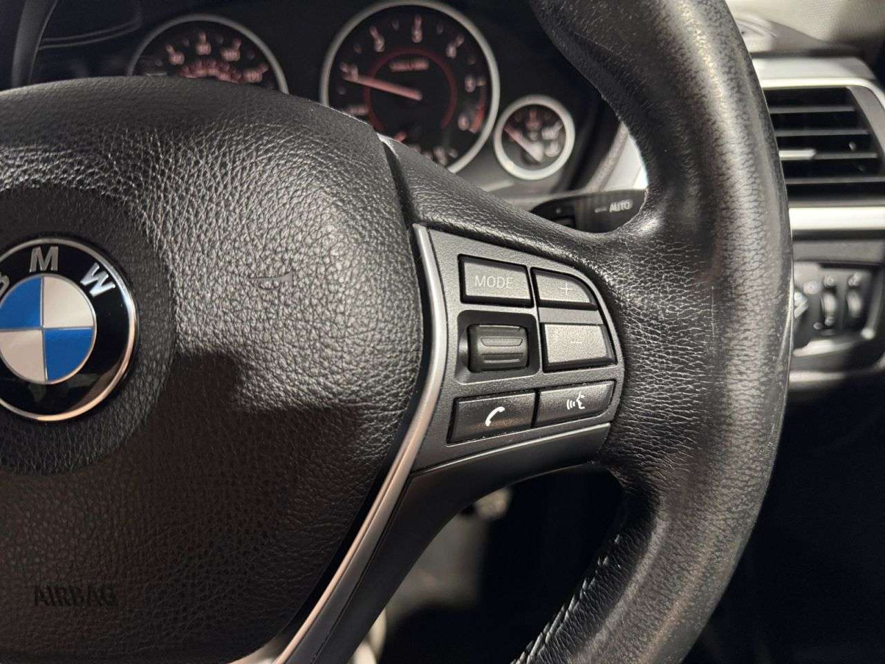 2018 BMW 3 SERIES 2018 BMW 3 SERIES