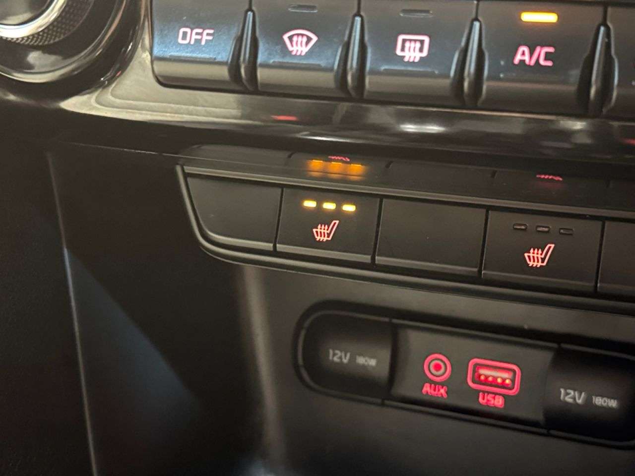 2018 KIA SPORTAGE 2018 KIA SPORTAGE