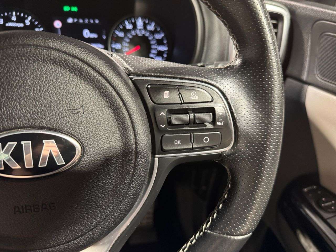 2018 KIA SPORTAGE 2018 KIA SPORTAGE