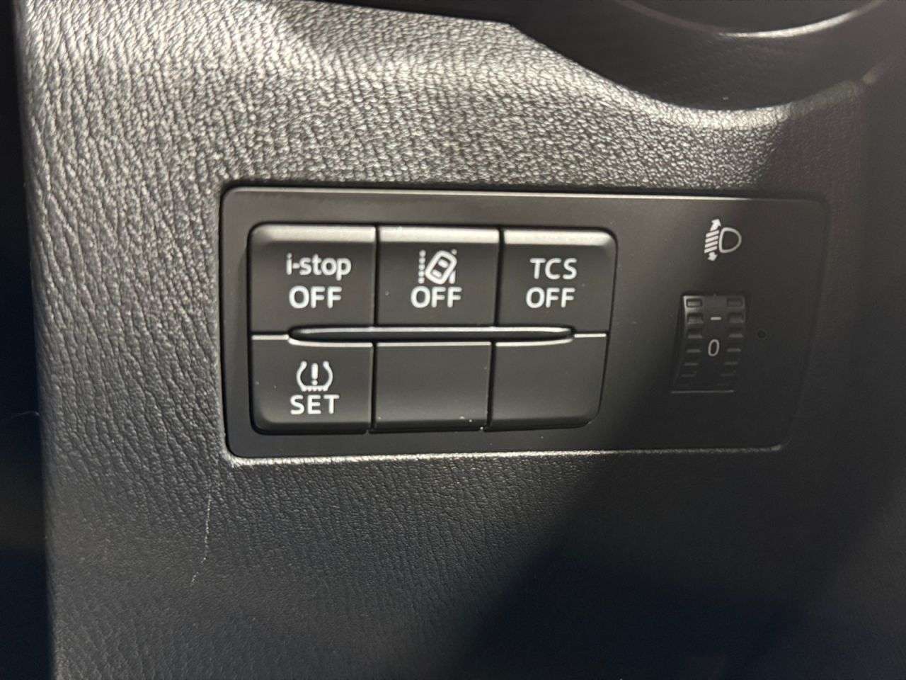 2018 MAZDA CX-3 2018 MAZDA CX-3
