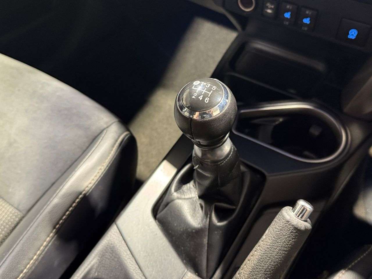 2017 TOYOTA RAV4 2017 TOYOTA RAV4
