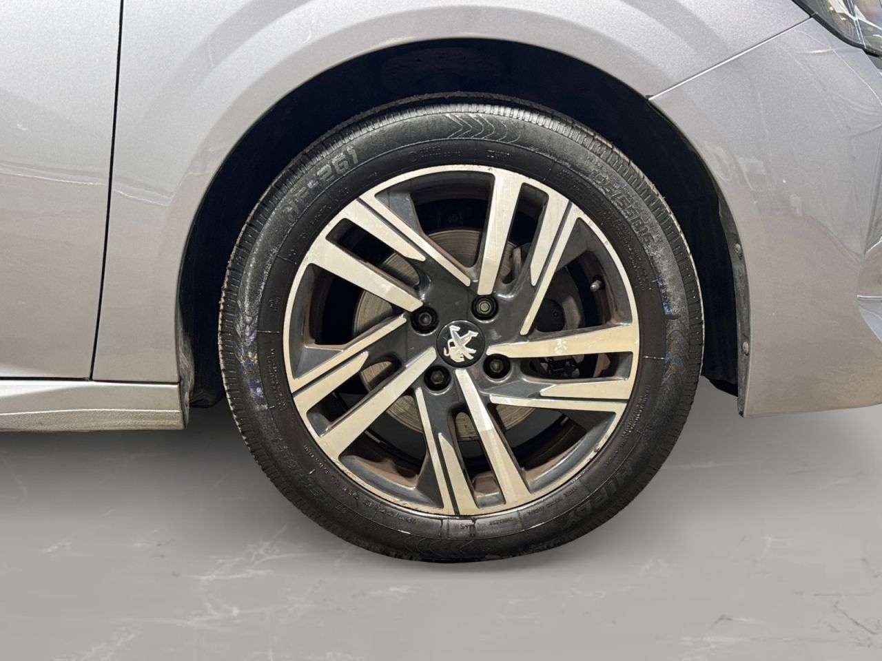 2021 PEUGEOT 208 2021 PEUGEOT 208