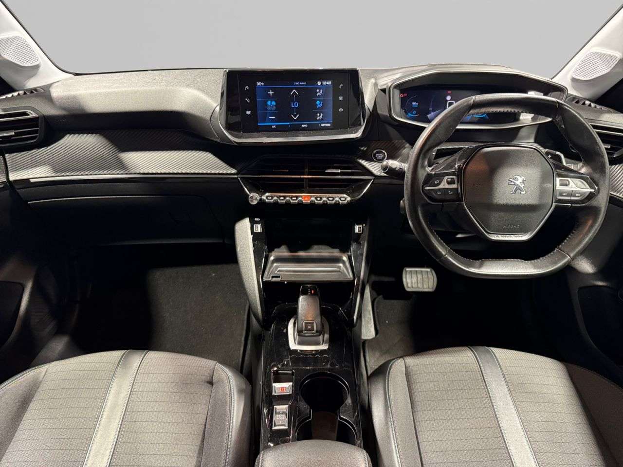 2021 PEUGEOT 208 2021 PEUGEOT 208