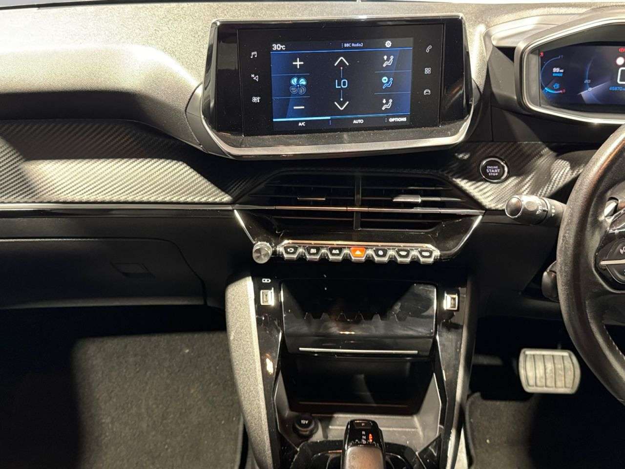 2021 PEUGEOT 208 2021 PEUGEOT 208