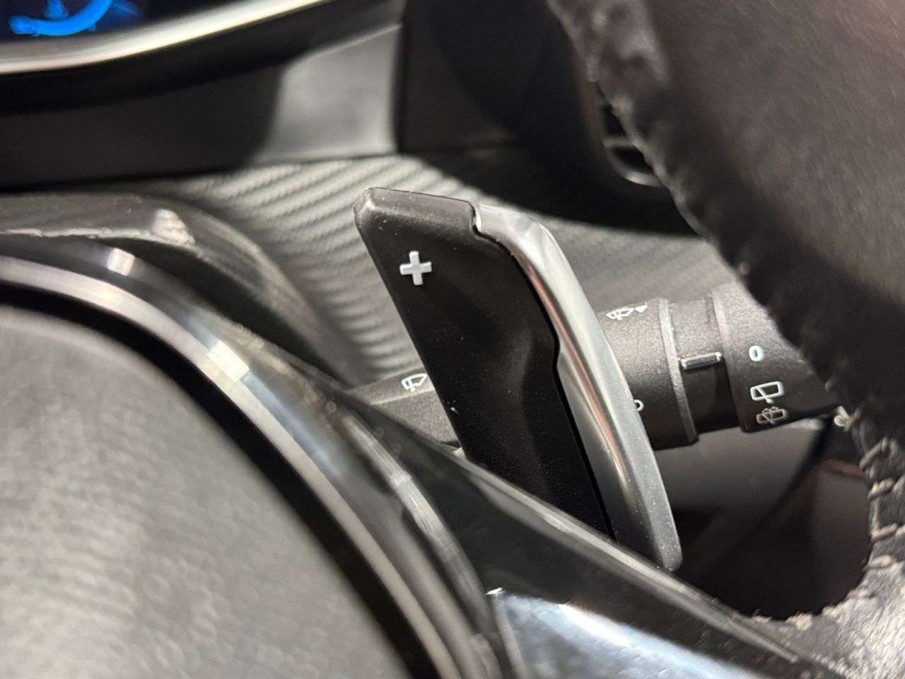 2021 PEUGEOT 208 2021 PEUGEOT 208