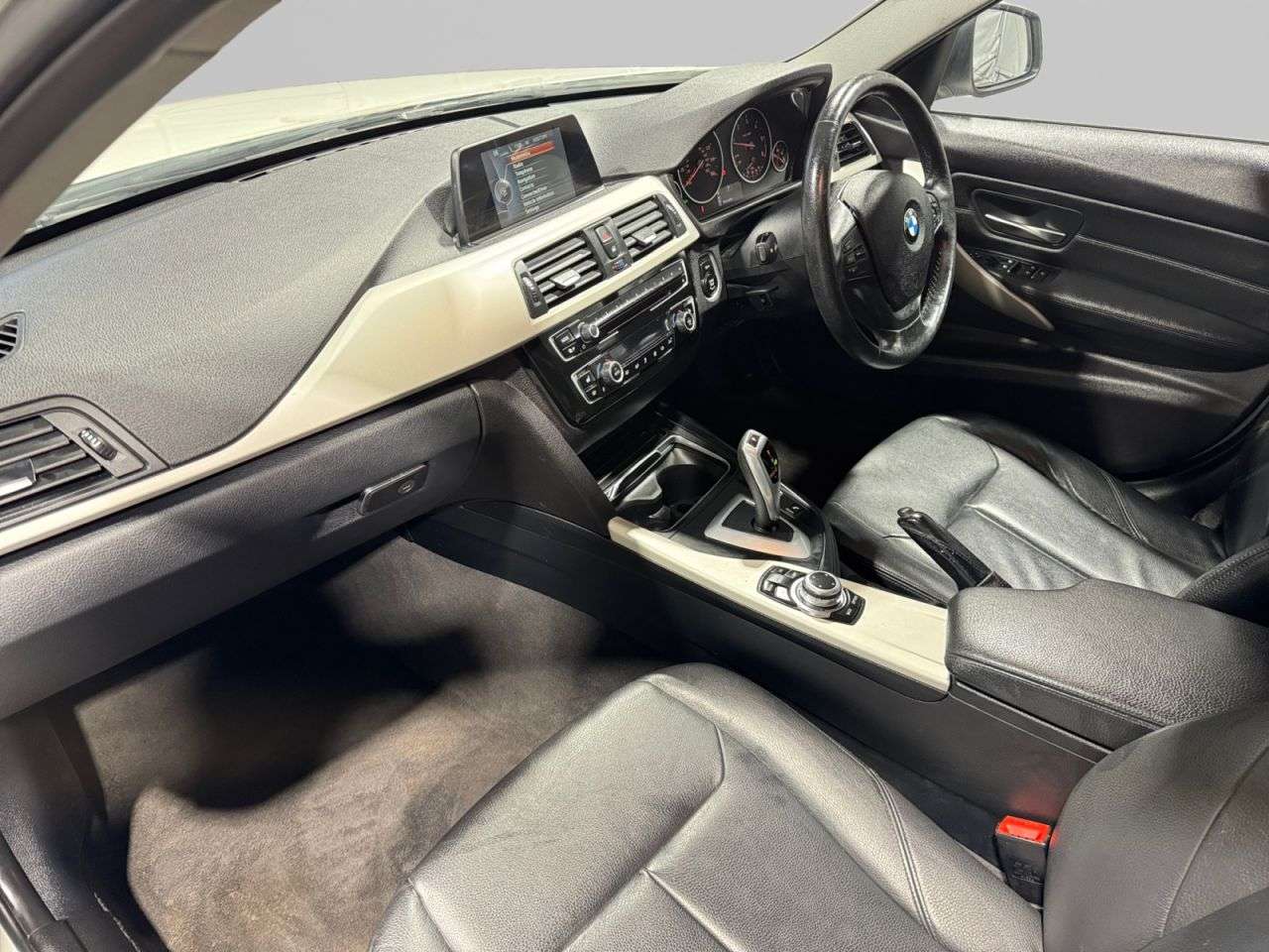 2016 BMW 3 SERIES 2016 BMW 3 SERIES