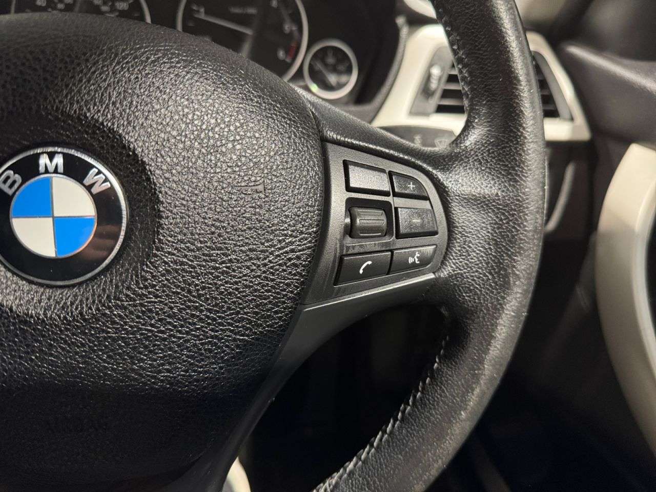 2016 BMW 3 SERIES 2016 BMW 3 SERIES