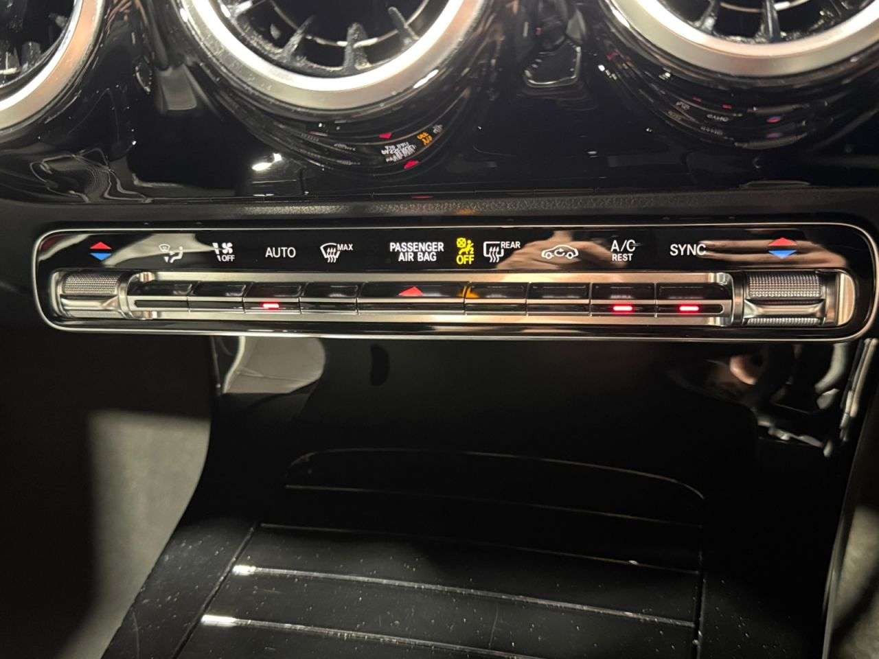 2019 MERCEDES-BENZ A-CLASS 2019 MERCEDES-BENZ A-CLASS