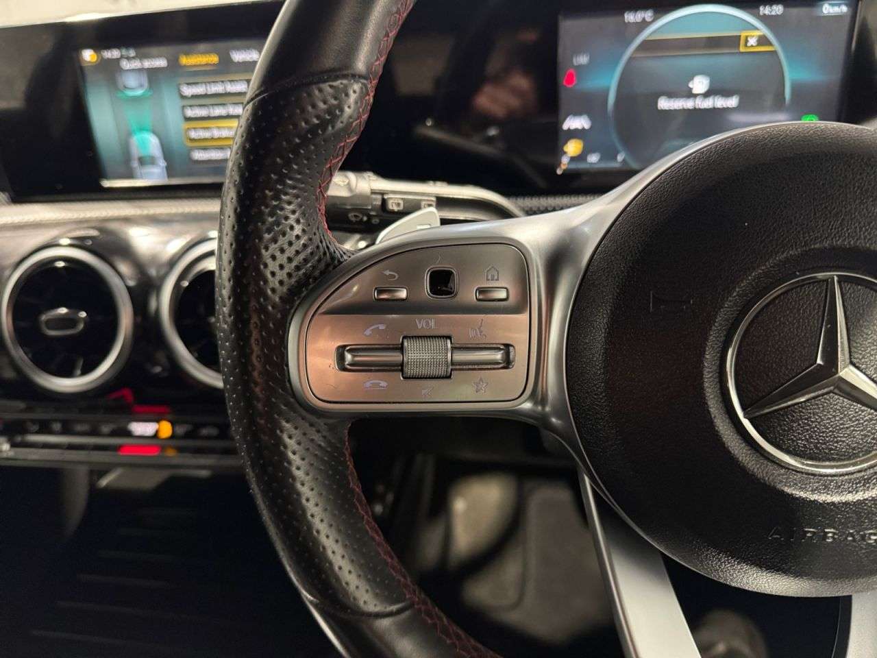 2018 MERCEDES-BENZ A-CLASS 2018 MERCEDES-BENZ A-CLASS