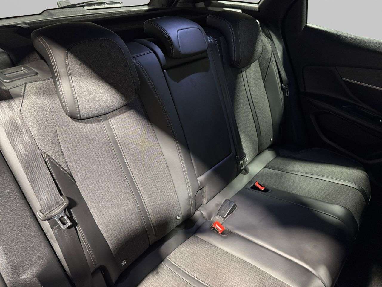 2017 PEUGEOT 3008 2017 PEUGEOT 3008