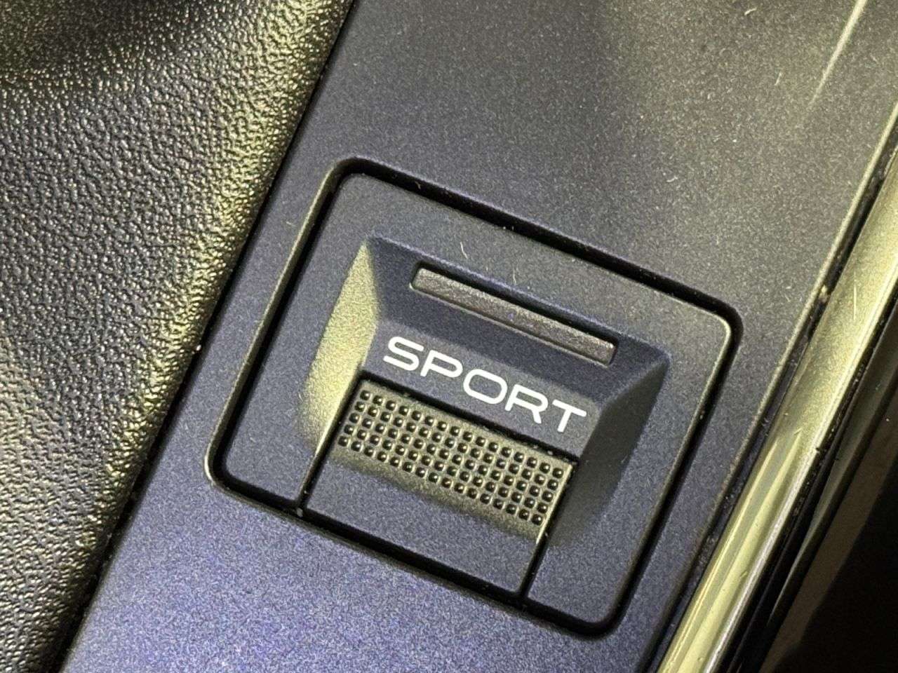 2017 PEUGEOT 3008 2017 PEUGEOT 3008