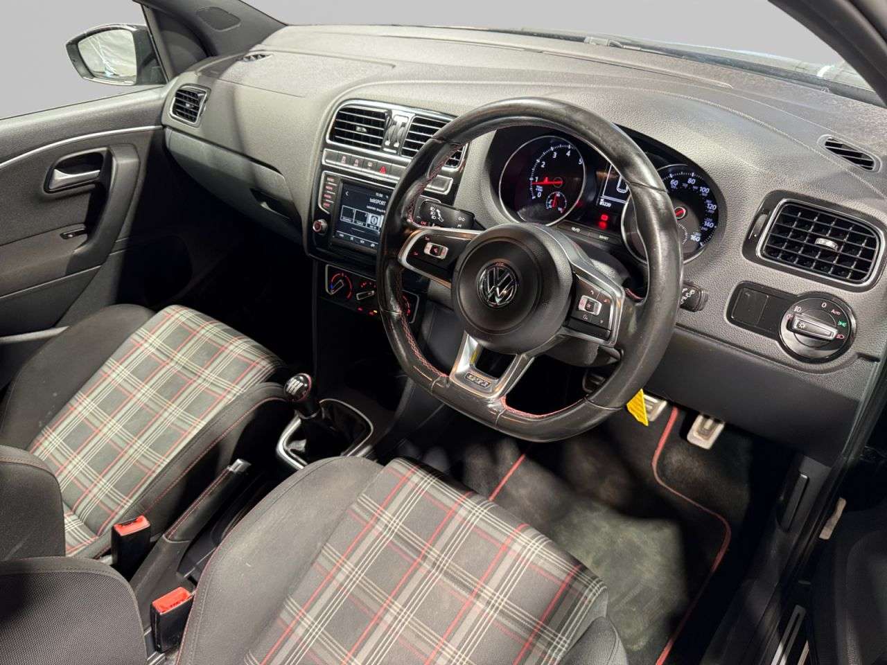 2016 VOLKSWAGEN POLO 2016 VOLKSWAGEN POLO