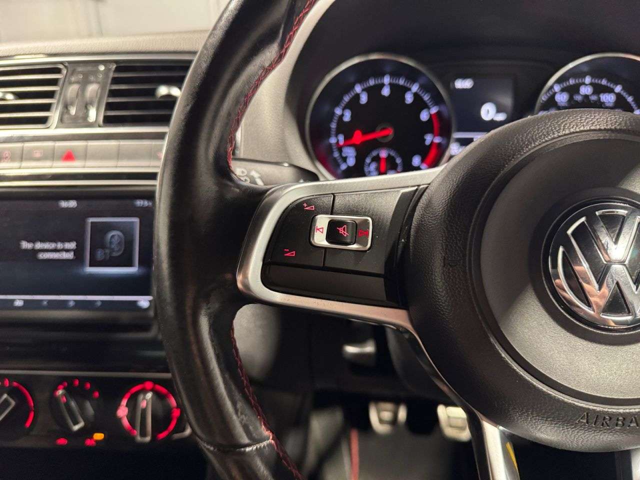 2016 VOLKSWAGEN POLO 2016 VOLKSWAGEN POLO
