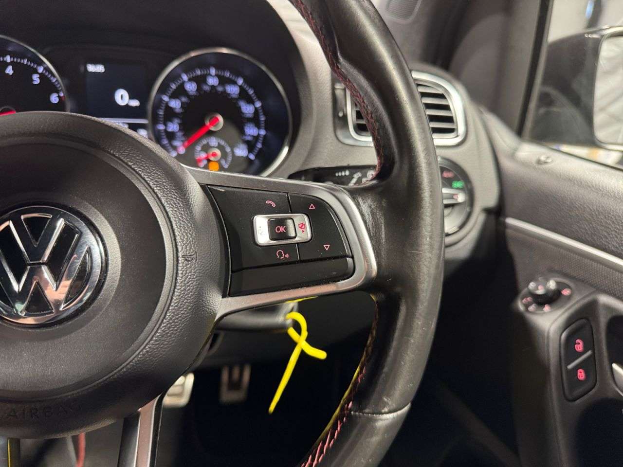2016 VOLKSWAGEN POLO 2016 VOLKSWAGEN POLO