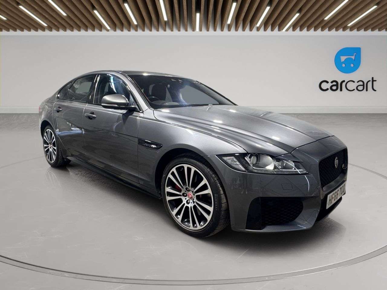A 2016 JAGUAR XF 3.0d V6 S Saloon 4dr Diesel Auto Euro 6 (s/s) (300 ps) (Rates starting as l A 2016 JAGUAR XF 3.0d V6 S Saloon 4dr Diesel Auto Euro 6 (s/s) (300 ps) (Rates starting as l
