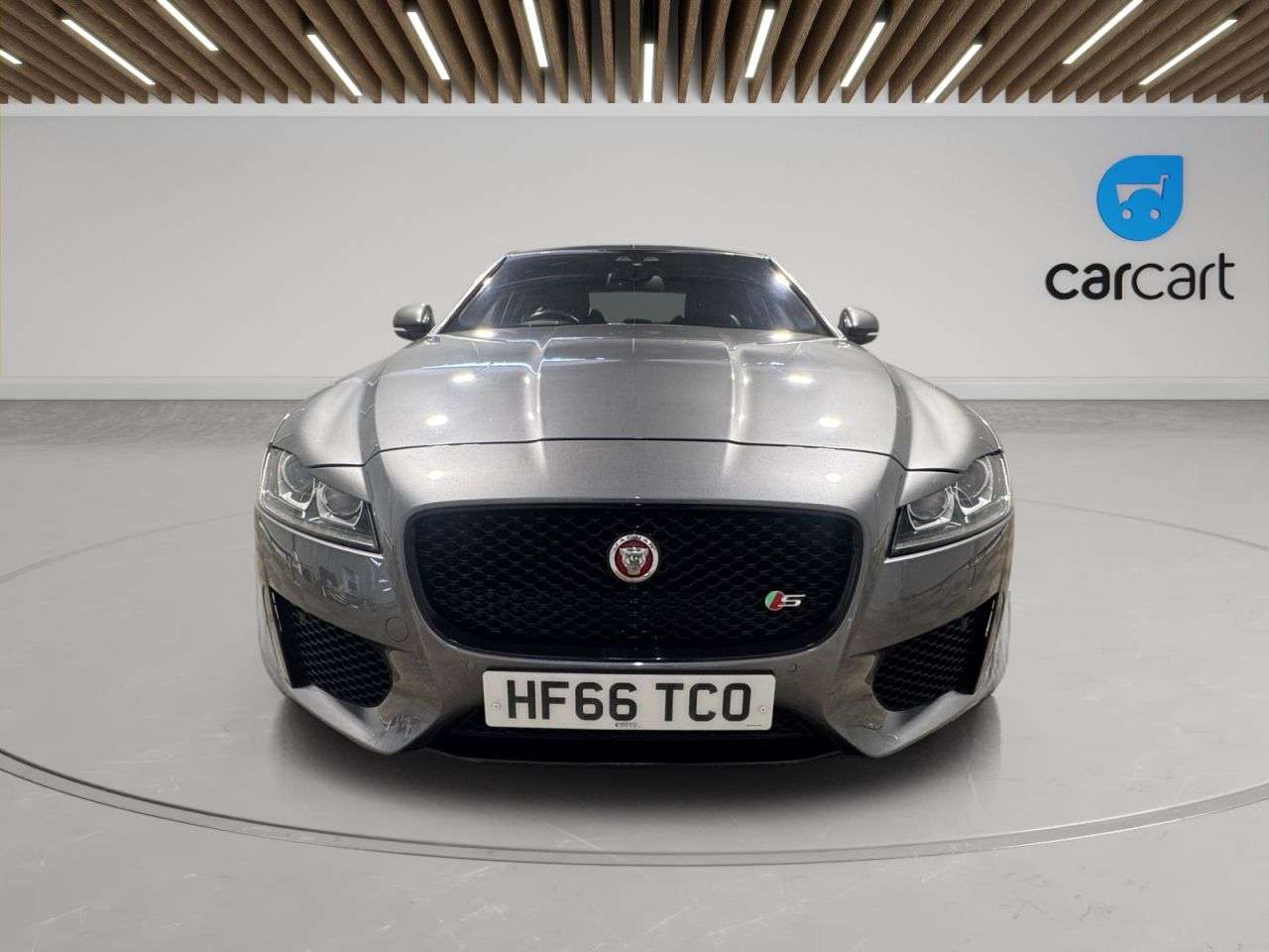 A 2016 JAGUAR XF 3.0d V6 S Saloon 4dr Diesel Auto Euro 6 (s/s) (300 ps) (Rates starting as l A 2016 JAGUAR XF 3.0d V6 S Saloon 4dr Diesel Auto Euro 6 (s/s) (300 ps) (Rates starting as l
