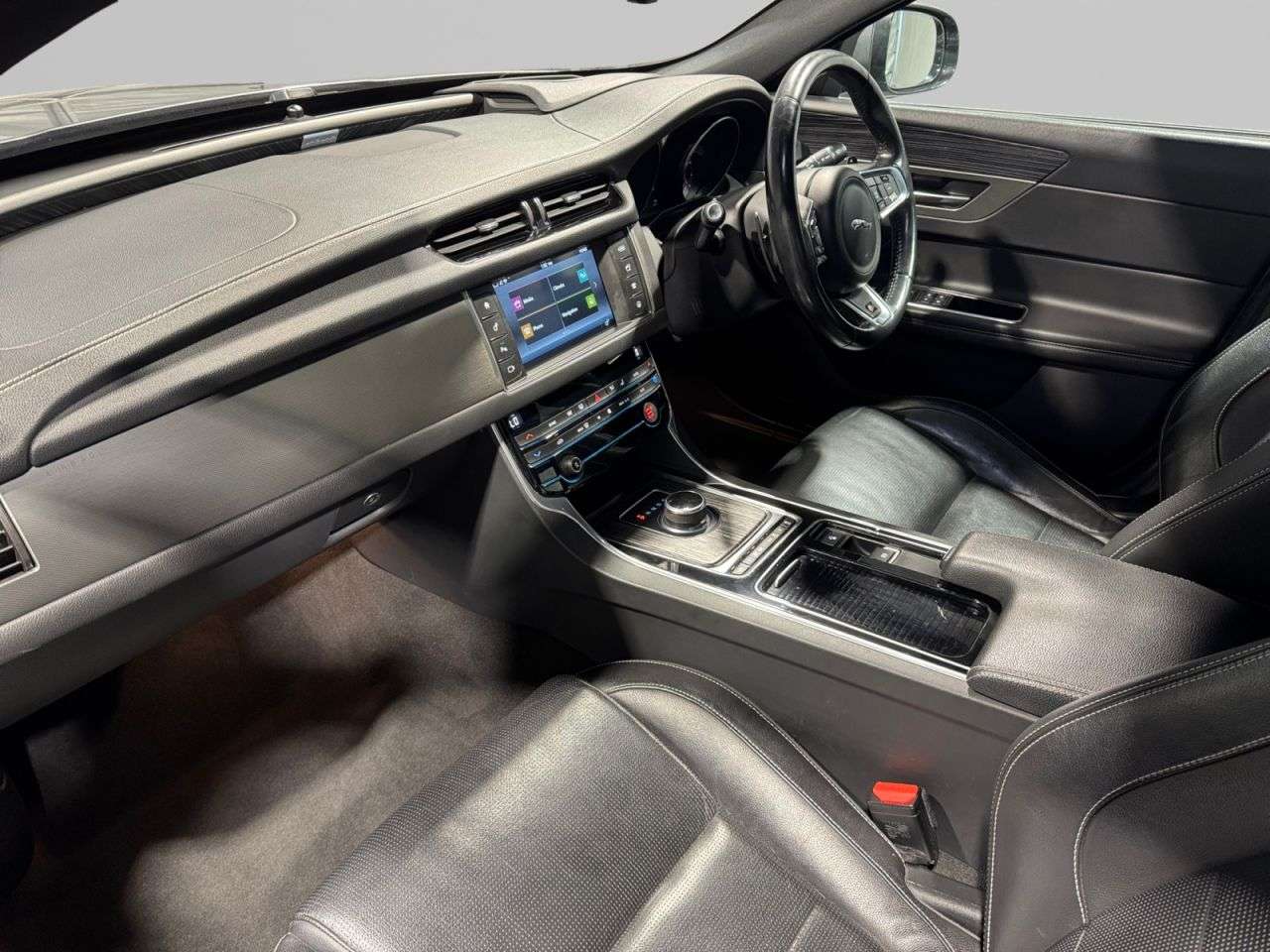 2016 JAGUAR XF 2016 JAGUAR XF